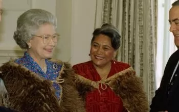 Moe mai rā e te Ariki Kuini Irihapeti te tuarua